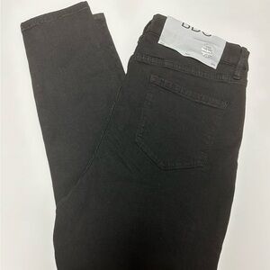 BDG Twig Grazer High Rise - Size 32 - Black